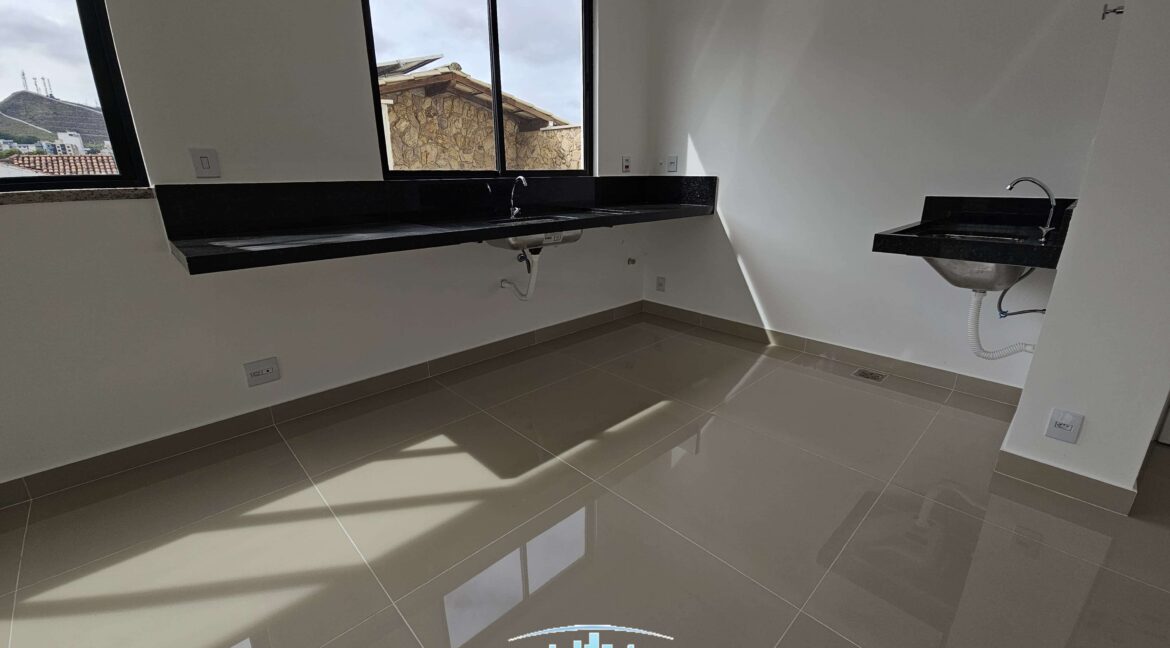 WhatsApp Image 2025-07-04 at 10.37.20 (1)