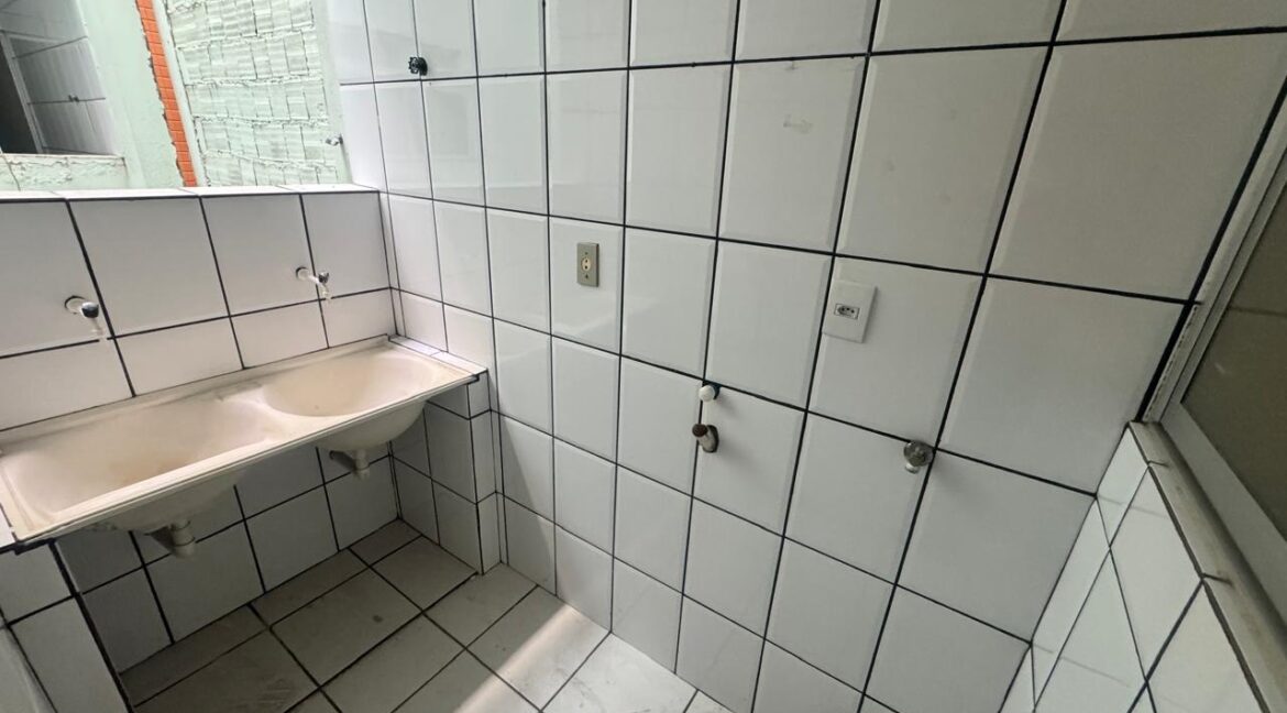 4758 (2)